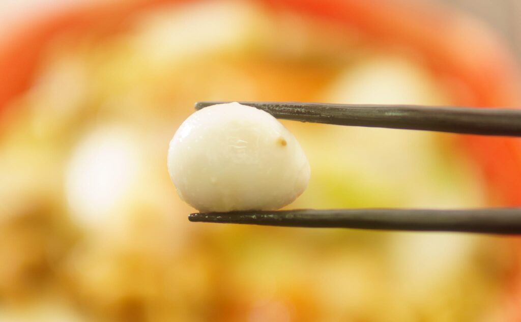 ザ・ビッグの八宝菜焼きそばの鶉の卵