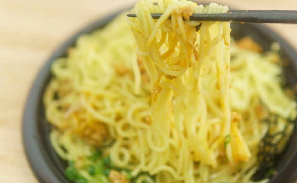 台湾まぜそばの麺