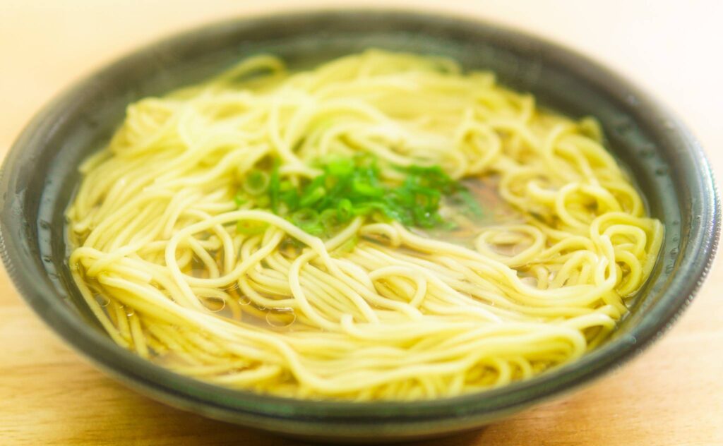 大盛り麺　ラーメンだけで満腹が完成した直後